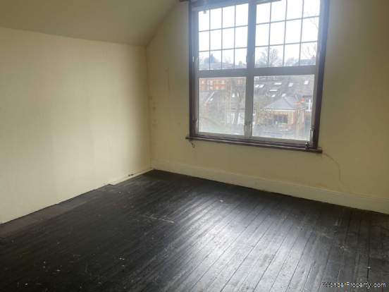 Additional Property Image 3 bedroom Flat for sale in London 13
