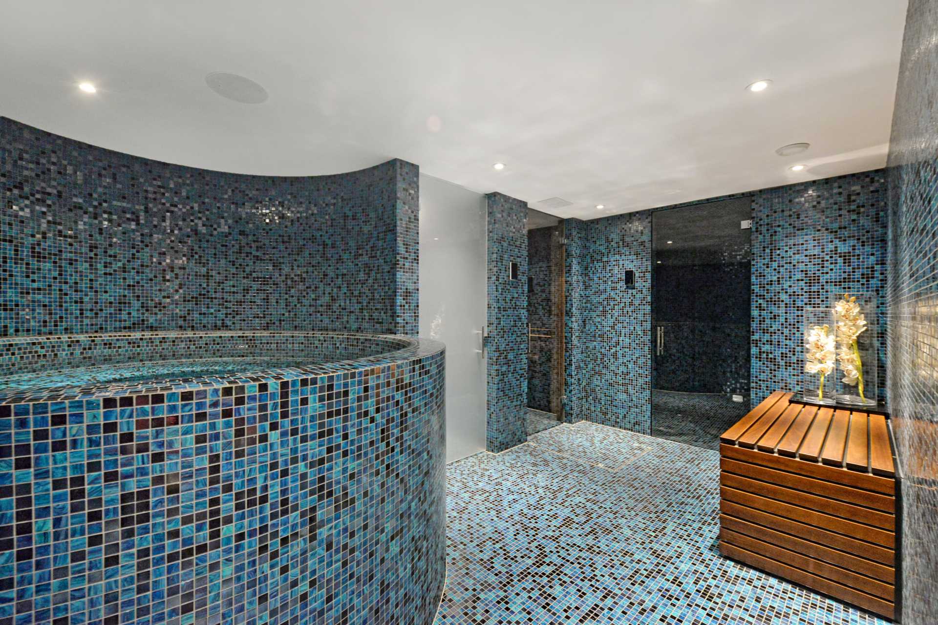 Additional Property Image 6 bedroom Town House to rent in London 4
