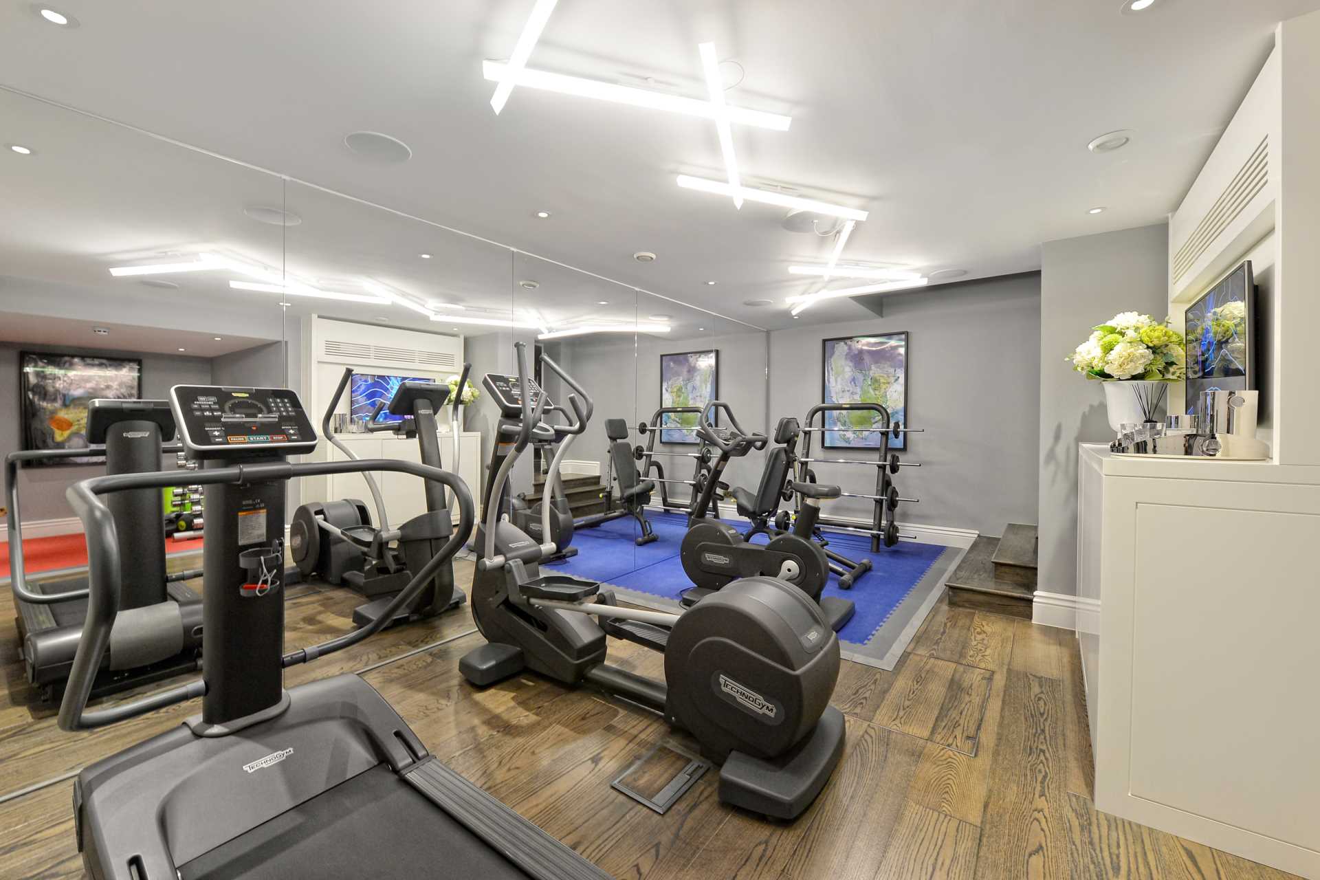 Additional Property Image 6 bedroom Town House to rent in London 6