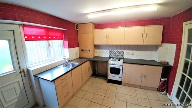 Additional Property Image 2 bedroom Semi Detached to rent in Bilston 4
