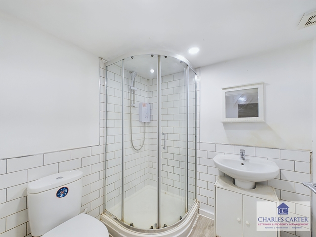 Additional Property Image 1 bedroom Studio to rent in Worcester 7