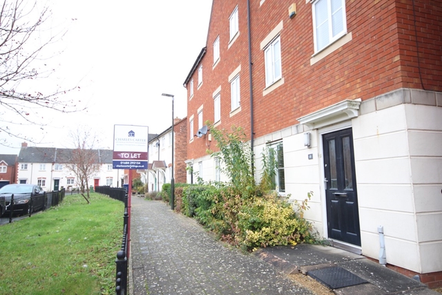 Additional Property Image 3 bedroom Town House to rent in Tewkesbury 11