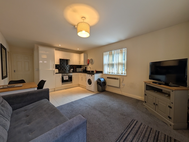 Additional Property Image 1 bedroom Ground Flat to rent in Worcester 2