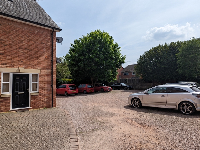 Additional Property Image 1 bedroom Ground Flat to rent in Worcester 11