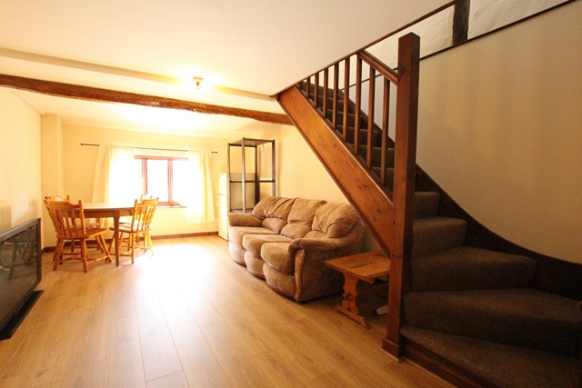1 bedroom Studio to rent in Tewkesbury