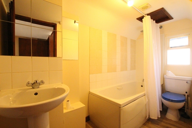 Additional Property Image 1 bedroom Studio to rent in Tewkesbury 4