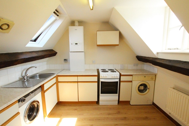 Additional Property Image 1 bedroom Studio to rent in Tewkesbury 5