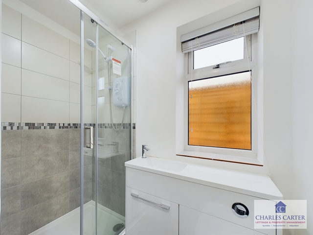 Additional Property Image 1 bedroom Bungalow to rent in Worcester 8