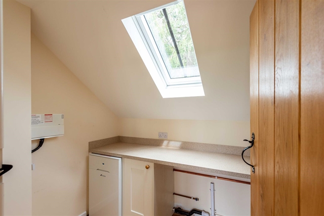 Additional Property Image 2 bedroom Bungalow to rent in Worcester 9