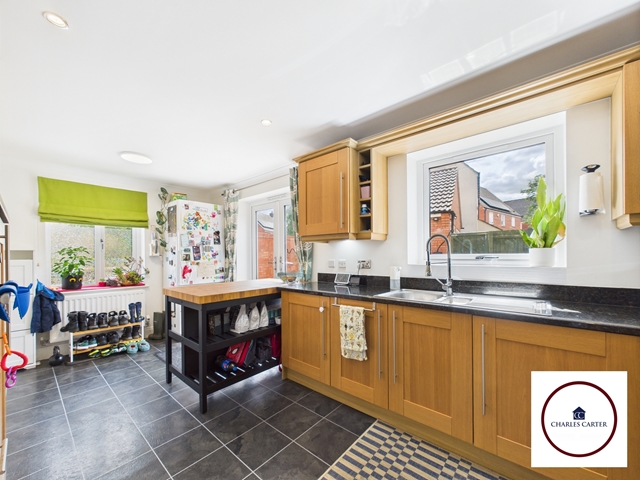 Additional Property Image 5 bedroom Town House to rent in Tewkesbury 10