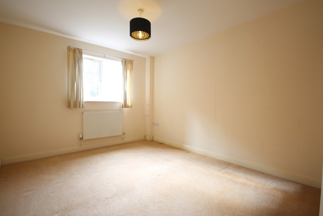 Additional Property Image 2 bedroom Flat to rent in Worcester 4