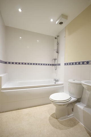 Additional Property Image 2 bedroom Flat to rent in Worcester 6