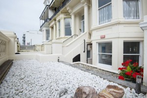 2 bedroom Apartment to rent in Hove