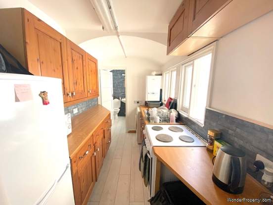 Additional Property Image 1 bedroom Ground Flat for sale in Brighton 6