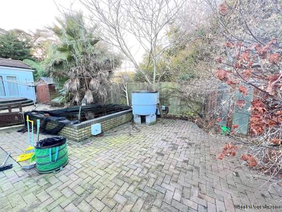 Additional Property Image 2 bedroom Apartment to rent in Hayling Island 11