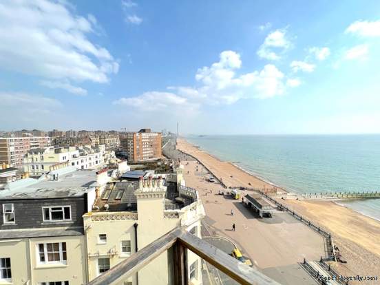 Additional Property Image 2 bedroom Penthouse to rent in Hove 3