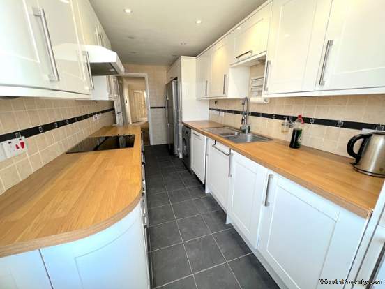 Additional Property Image 2 bedroom Penthouse to rent in Hove 8