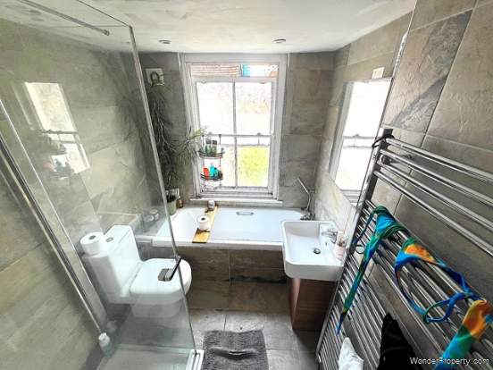Additional Property Image 1 bedroom Apartment for sale in Brighton 5
