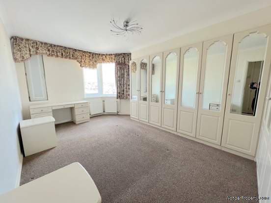 Additional Property Image 2 bedroom Apartment for sale in Hove 7