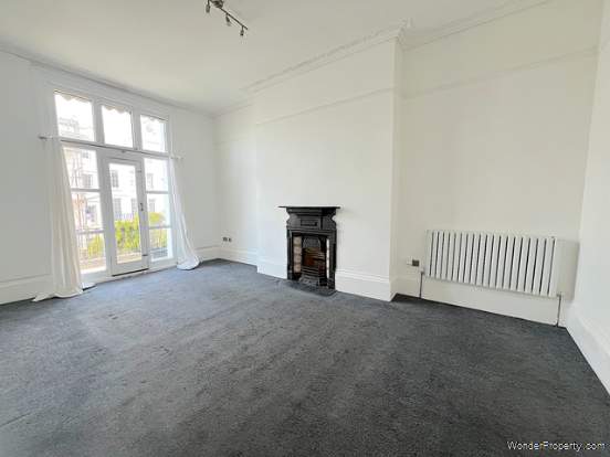 Additional Property Image 3 bedroom Apartment for sale in Brighton 5