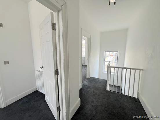 Additional Property Image 3 bedroom Apartment for sale in Brighton 9