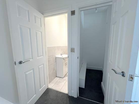 Additional Property Image 3 bedroom Apartment for sale in Brighton 17