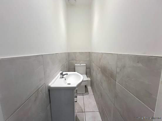 Additional Property Image 3 bedroom Apartment for sale in Brighton 18