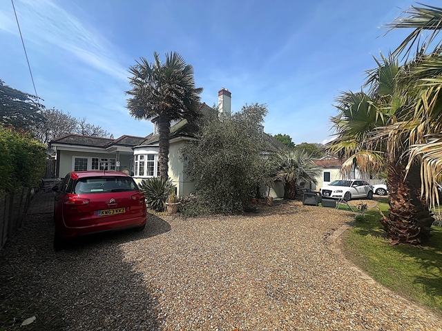 Additional Property Image 5 bedroom Detached for sale in Hayling Island 3