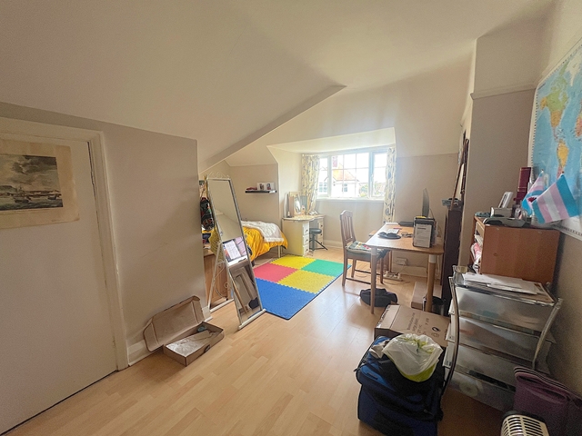 Additional Property Image 5 bedroom Detached for sale in Hayling Island 16
