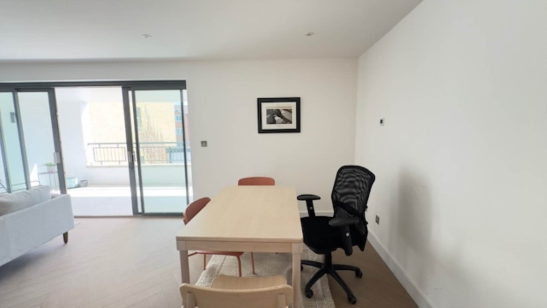 Additional Property Image 1 bedroom Apartment to rent in London 10