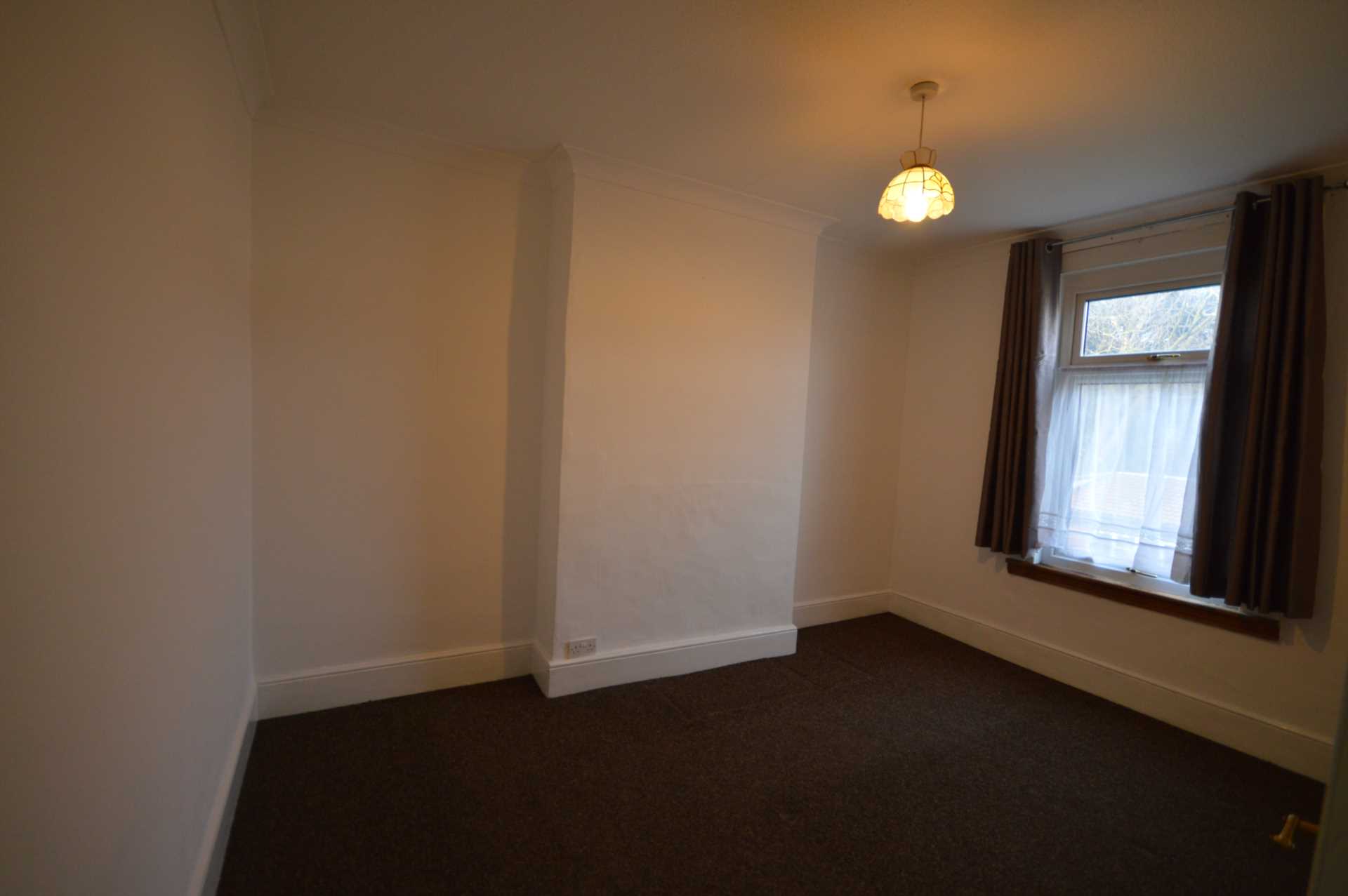 Additional Property Image 4 bedroom Semi Detached to rent in Ilford 10