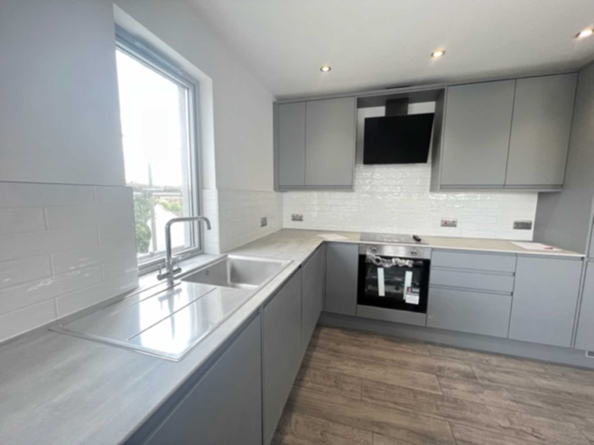Additional Property Image 2 bedroom Apartment to rent in London 8