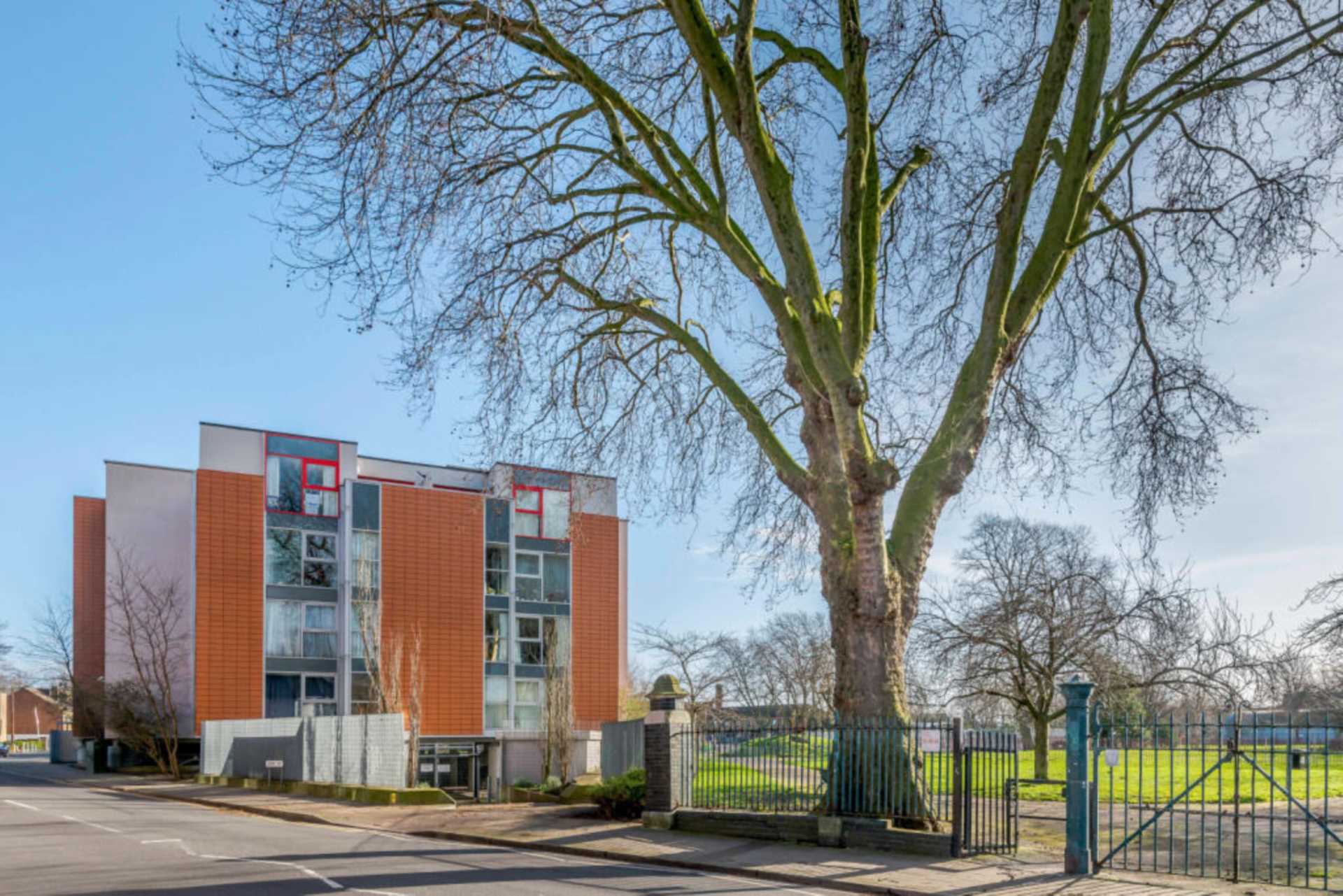 Additional Property Image 3 bedroom Apartment to rent in London 14