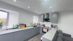 3 bedroom Apartment to rent in London