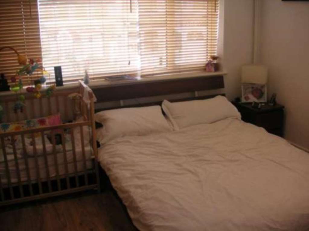 Additional Property Image 3 bedroom House to rent in London 2