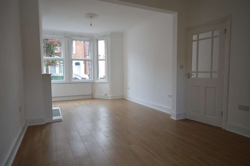 Additional Property Image 3 bedroom House to rent in London 6