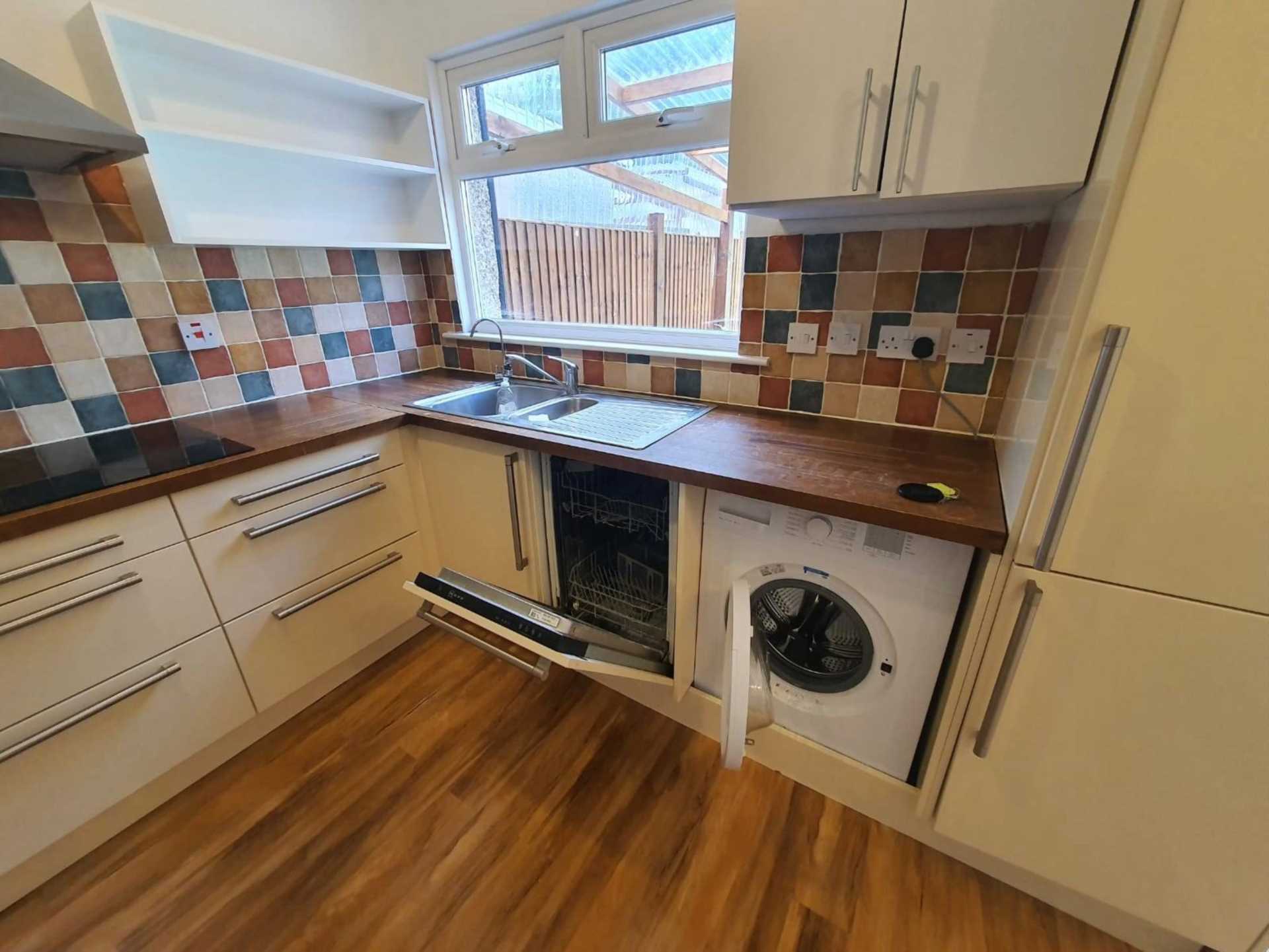 Additional Property Image 3 bedroom Semi Detached to rent in London 5
