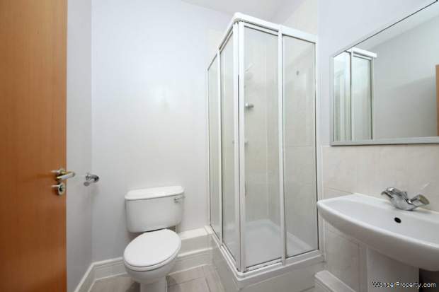 Additional Property Image 2 bedroom Flat for sale in London 11