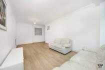 2 bedroom Flat for sale in London