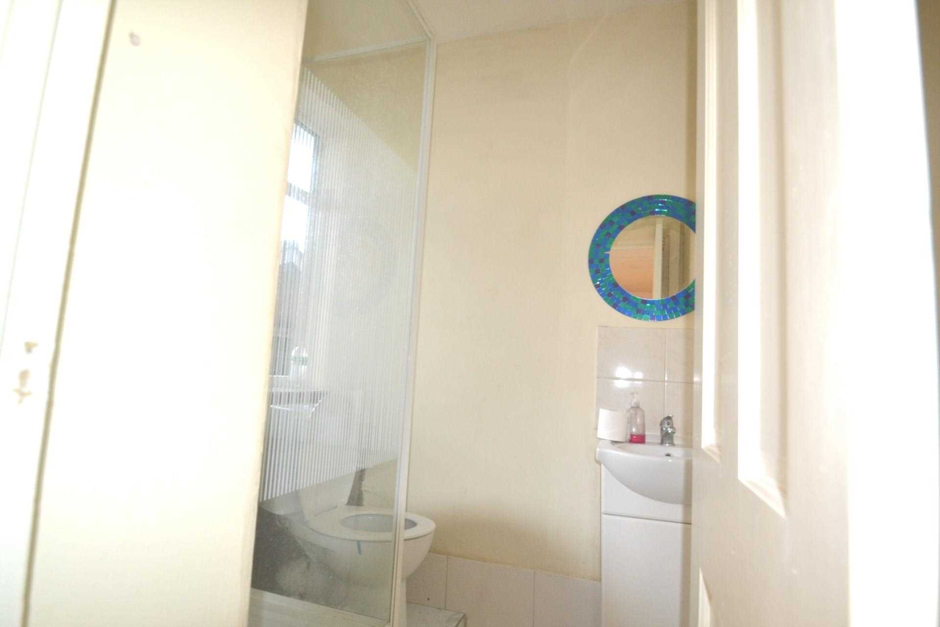Additional Property Image 2 bedroom Flat to rent in London 4