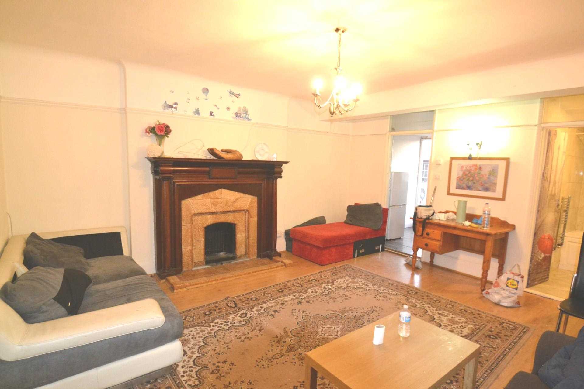 Additional Property Image 2 bedroom Flat to rent in London 6