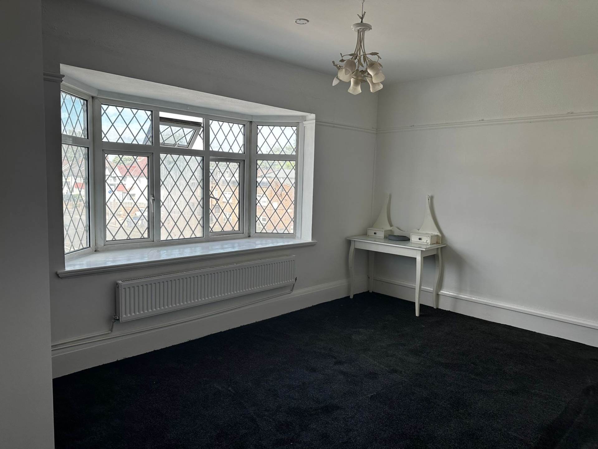 Additional Property Image 2 bedroom Flat to rent in London 8