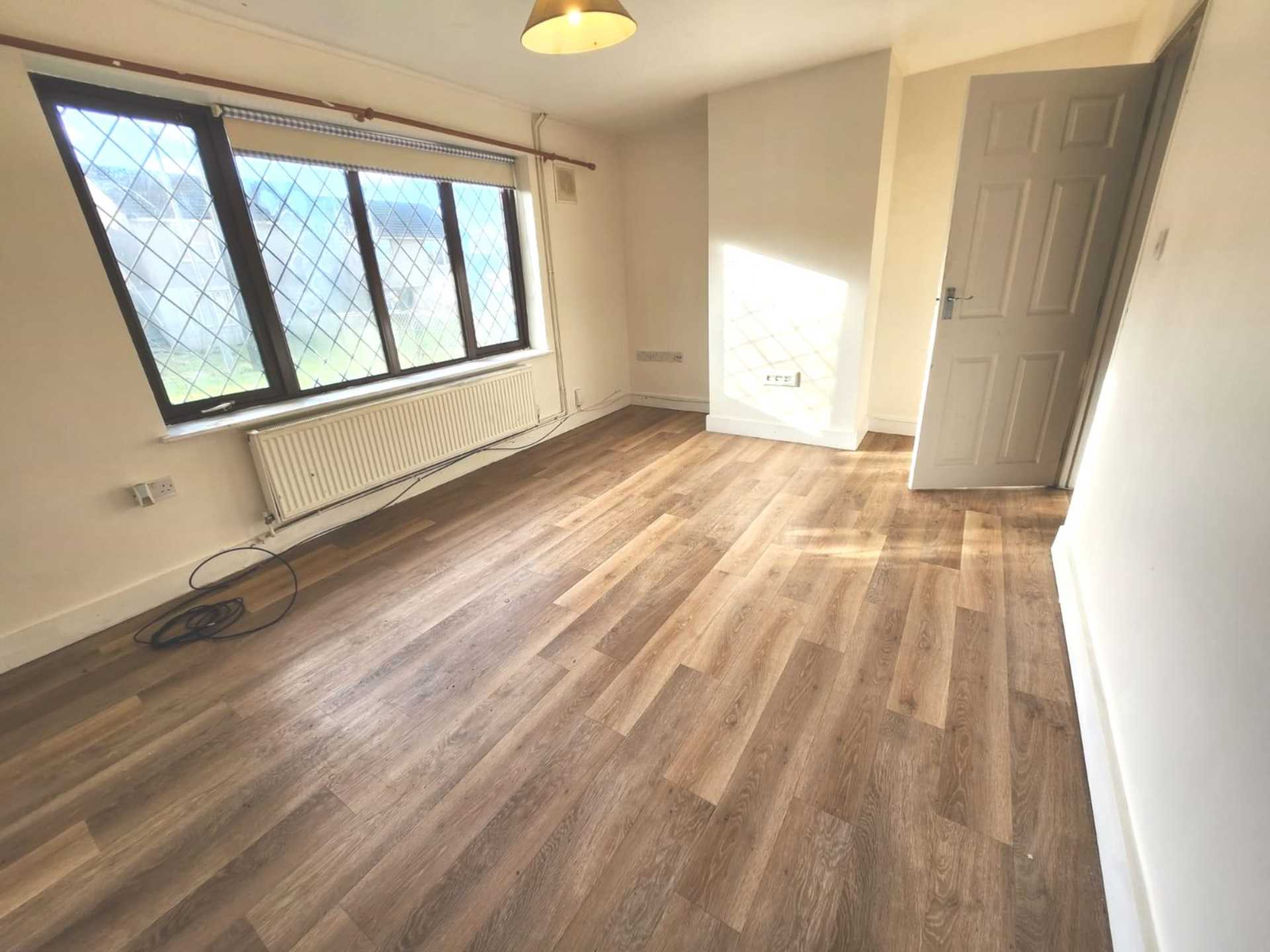 Additional Property Image 3 bedroom Semi Detached to rent in Aylesbury 5