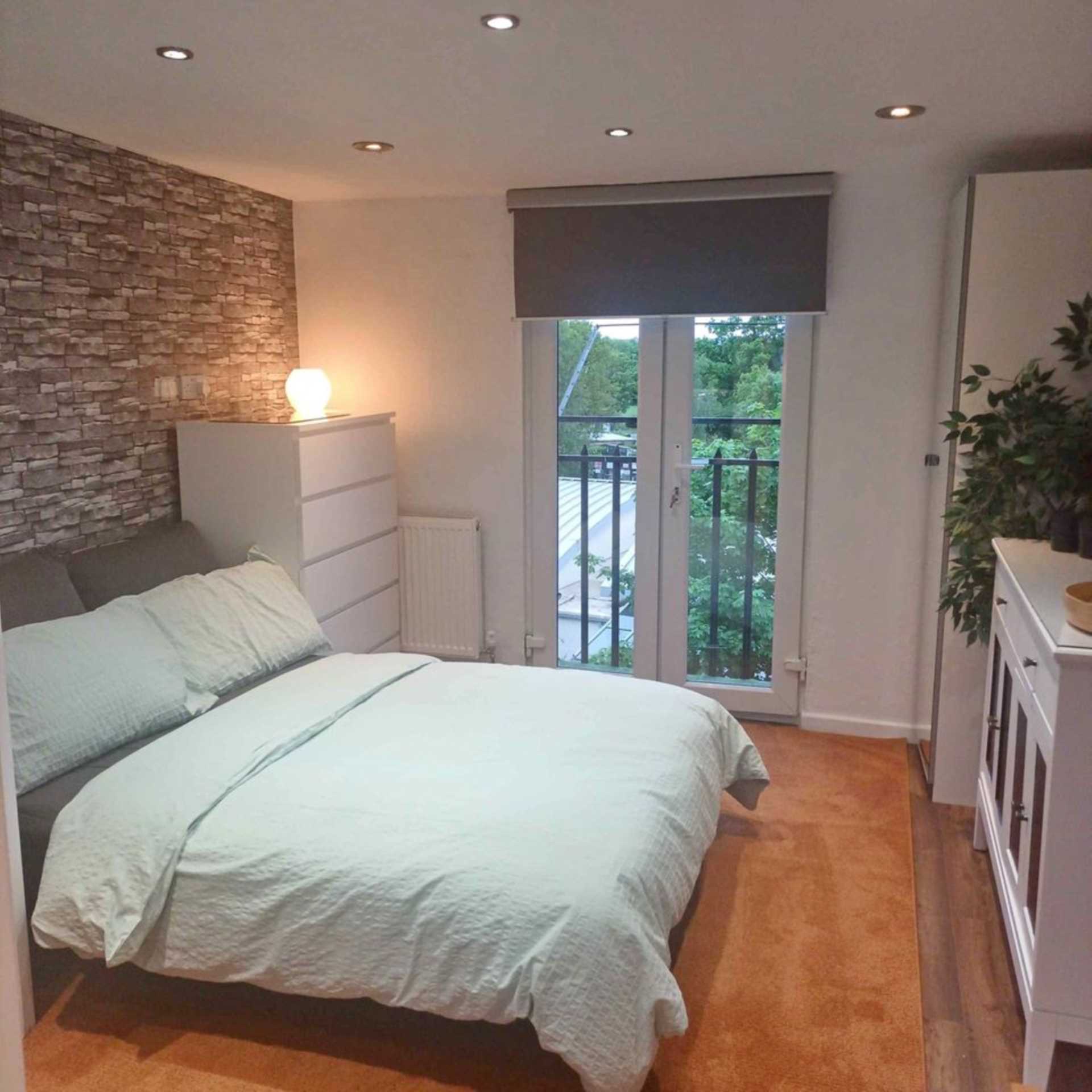 1 bedroom Studio to rent in London