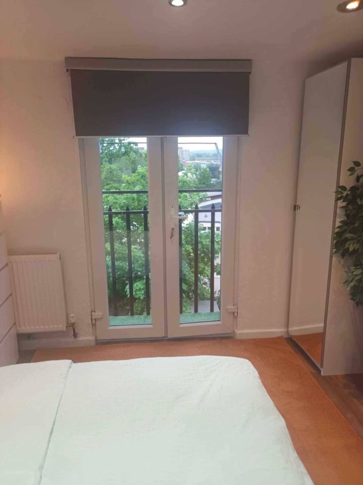 Additional Property Image 1 bedroom Studio to rent in London 8