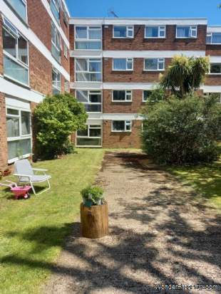 Additional Property Image 2 bedroom Flat for sale in London 2