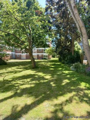 Additional Property Image 2 bedroom Flat for sale in London 3