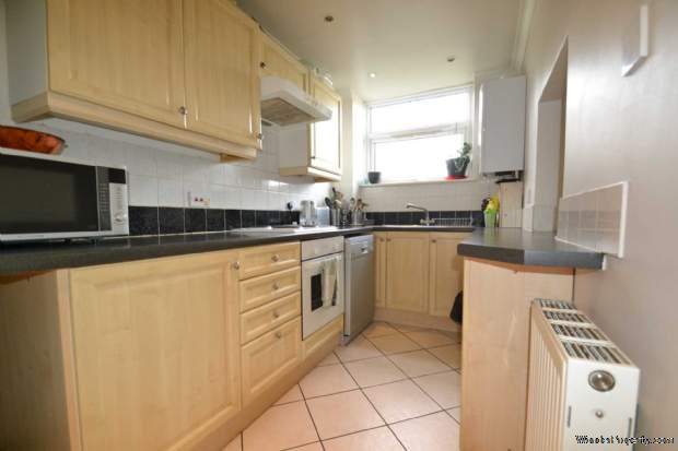 Additional Property Image 2 bedroom Flat for sale in London 8