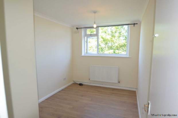 Additional Property Image 2 bedroom Flat for sale in London 14