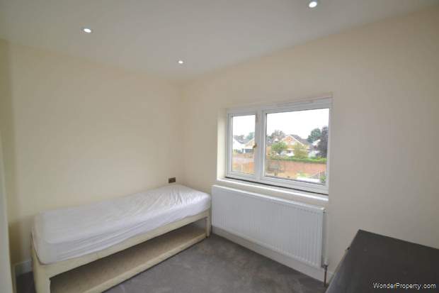 Additional Property Image 3 bedroom Semi Detached to rent in Uxbridge 8